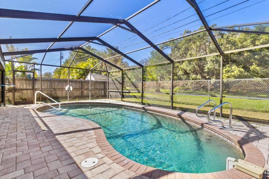 Perfect For Family Gatherings With A Heated Pool! - Clearwater'S Clear Choice Exteriér fotografie
